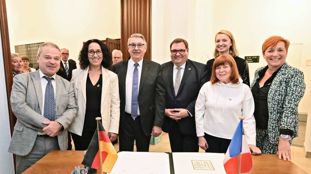 Eine Delegation aus Dünkirchen war in Krefeld zu Besuch.Bild: Stadt Krefeld, Presse und Kommunikation